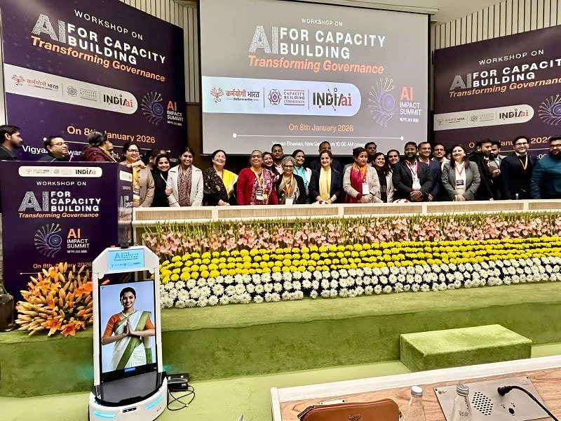 Workshop delegates with Nityani at Vigyan Bhawan